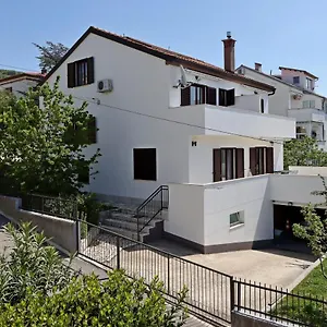  Apartman 2362a